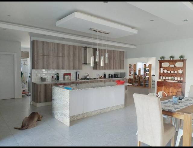 4 BEDROOM HOUSE FOR SALE IN HERON BANKS GOLF ESTATE